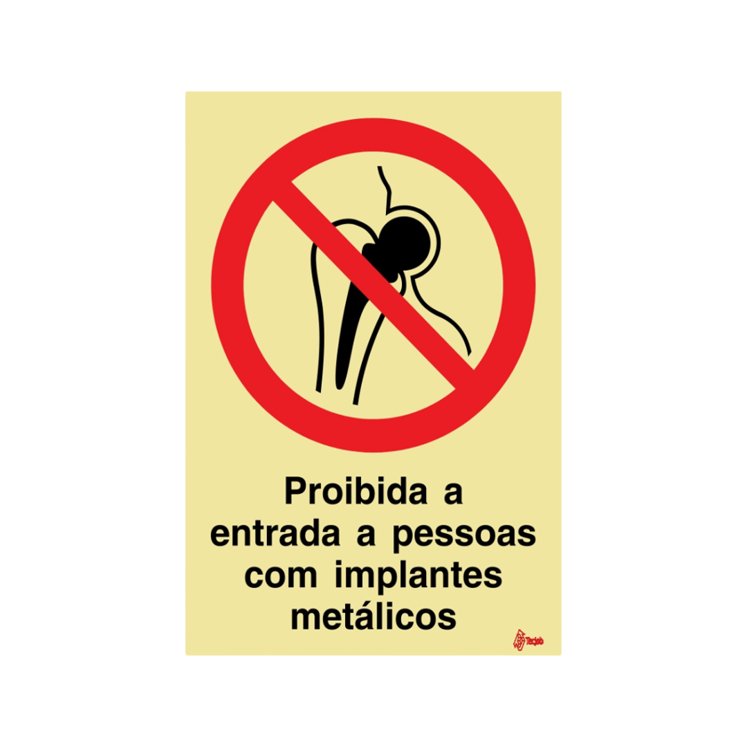 Warning sign: Before cleaning electrical equipment, disconnect it from the power source - OB0241